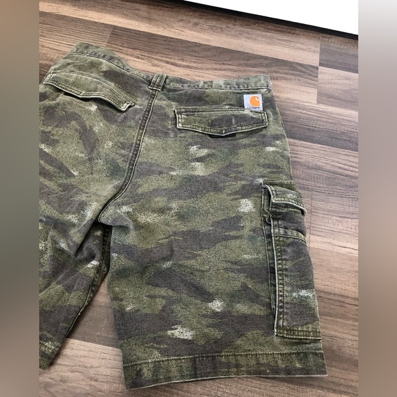 Carhartt Men’s Green Cargo Camo Relaxed Fit Shorts Size 30 - Picture 5 of 15